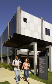 monash-01.jpg